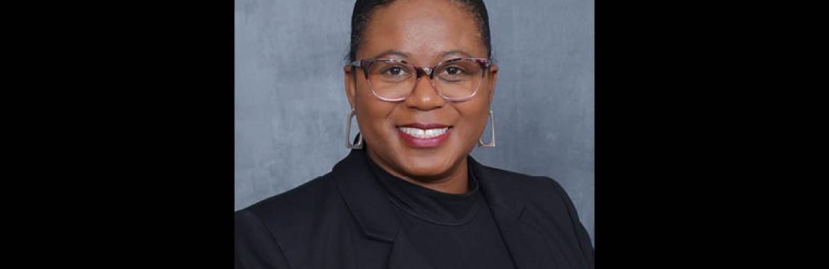 Dr. Kenvi Phillips 